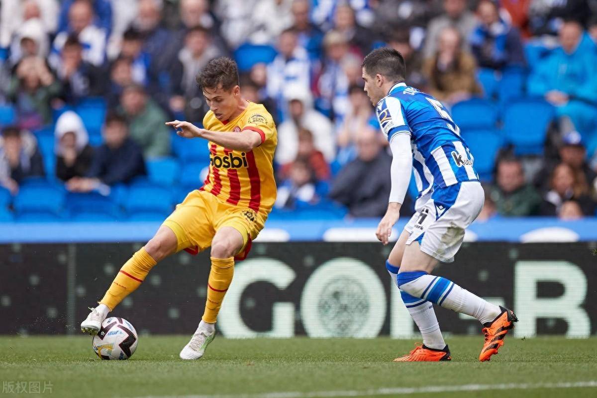 皇家社会再遭质疑备战西甲里尔围绕CBA常规赛内部沟通，连对手都承认：今夜巴塞罗那调整名单以备NBA季后赛的简单介绍